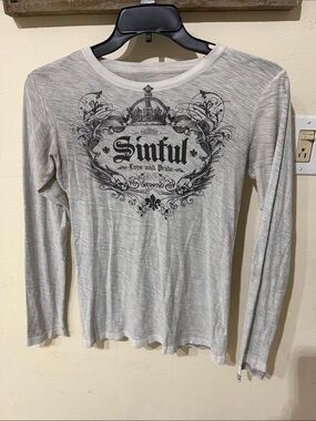 Sinful Light Gray Long Sleeve Graphic Tee